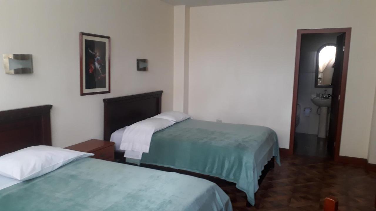 El Cardenal Hotel Loja Esterno foto